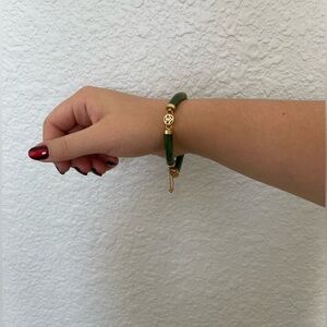 Vintage Jade Bracelet | Green and Gold